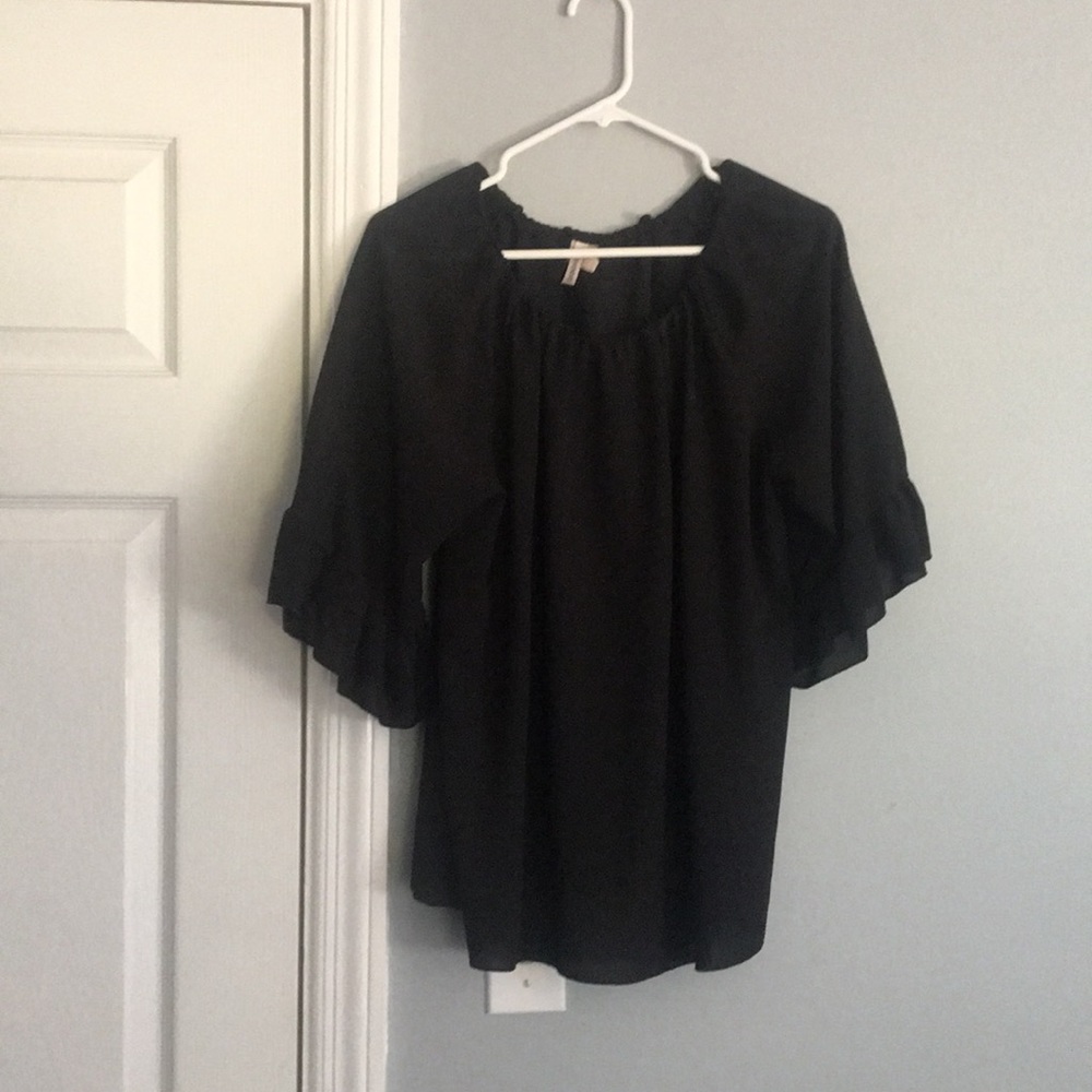 Off the shoulder ruffle top